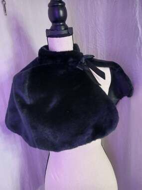 Midnight Muse Black Faux Fur Capelet | Amy Byer